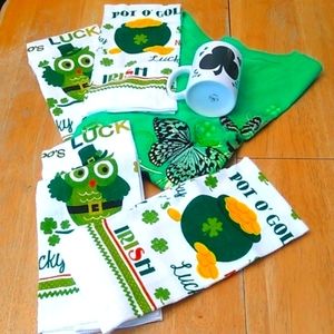 🍀St. Patrick's Day Bundle--T-shirt, 4 Dish Towels, Color-changing Wondermug